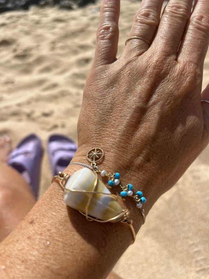traveler bracelet