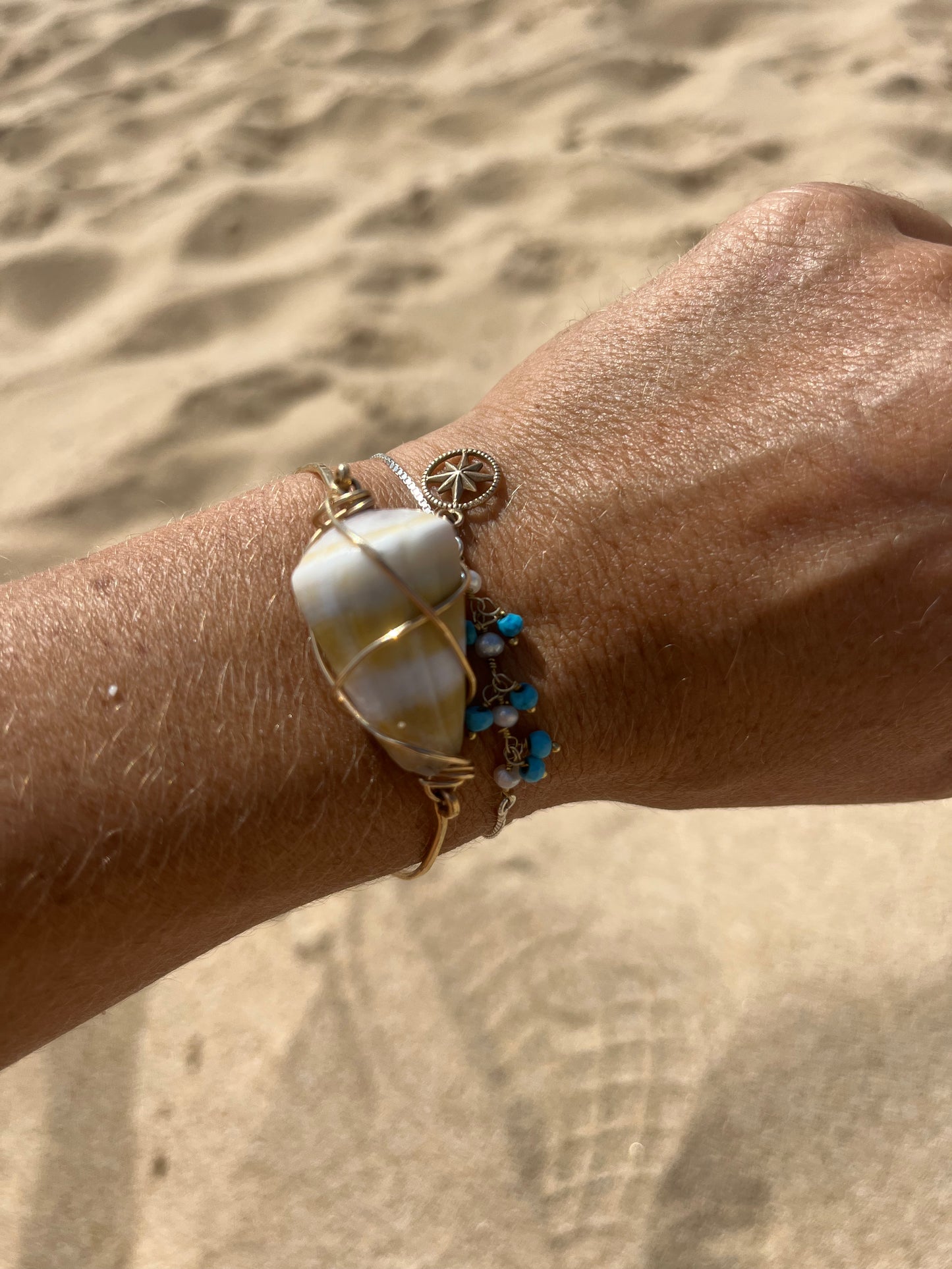 traveler bracelet