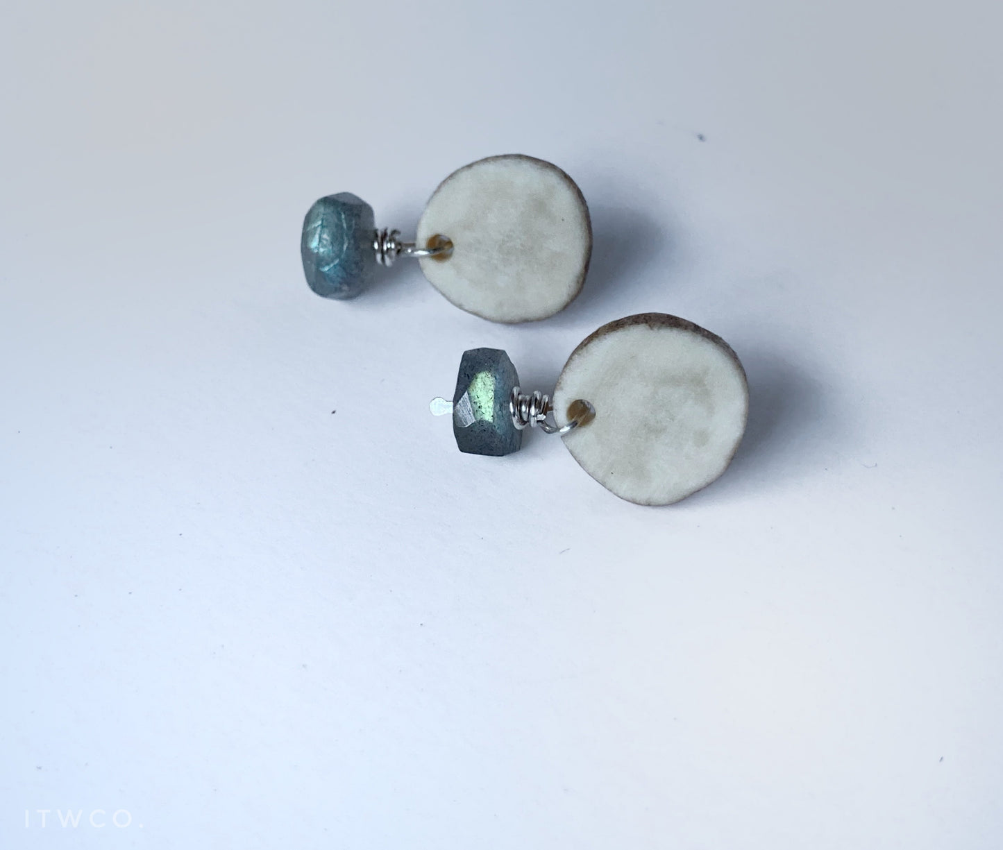 whitetail antler + labradorite stud earrings ♢ rts