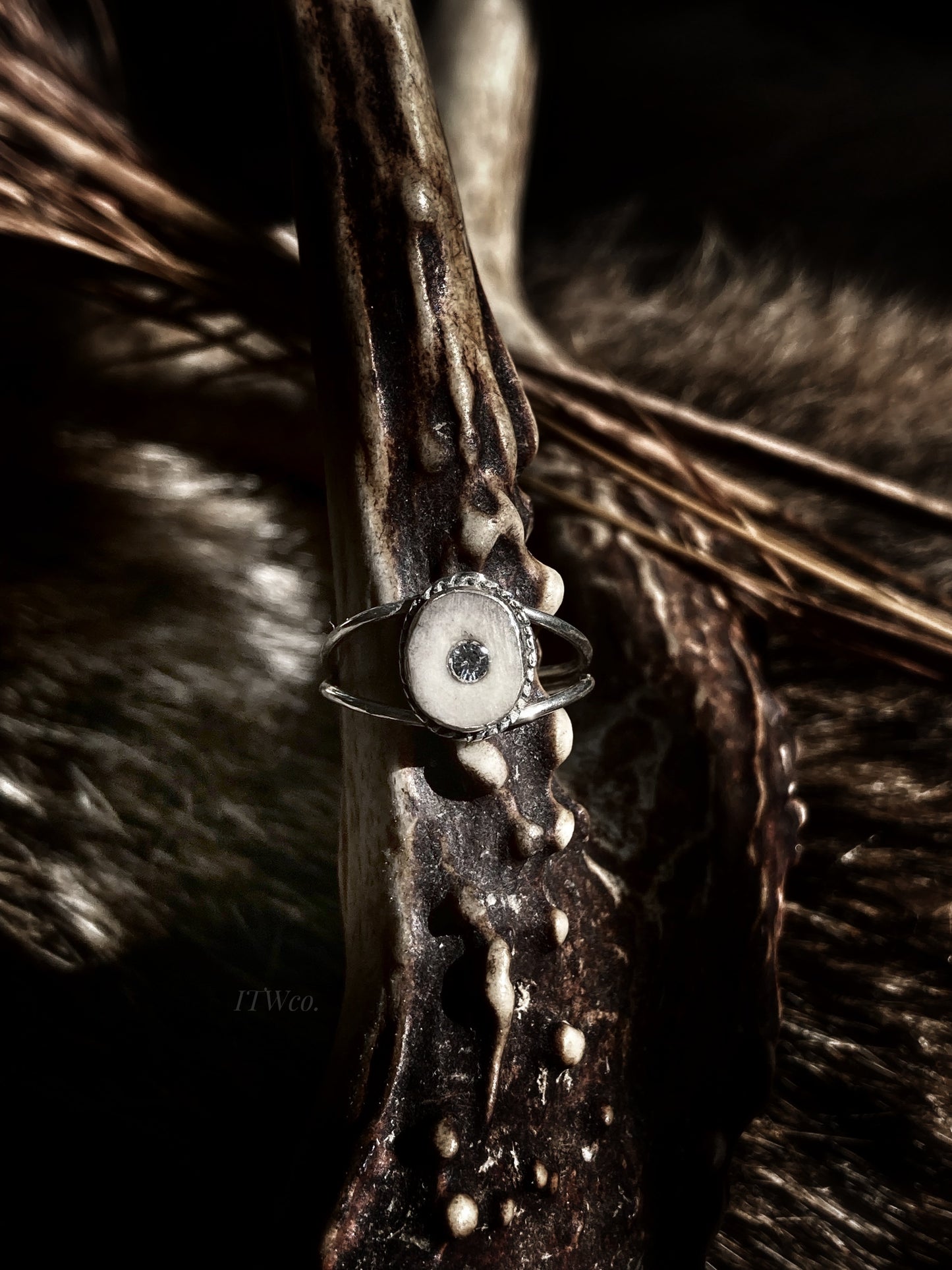 The Kaya Ring No. 8