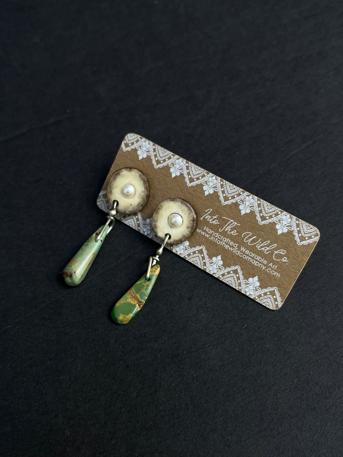 pearl inlaid antler x turquoise studs