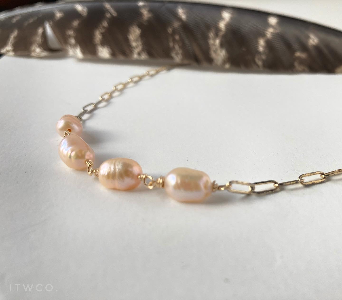 Signature Derby Classic Necklace | Rose Pearls