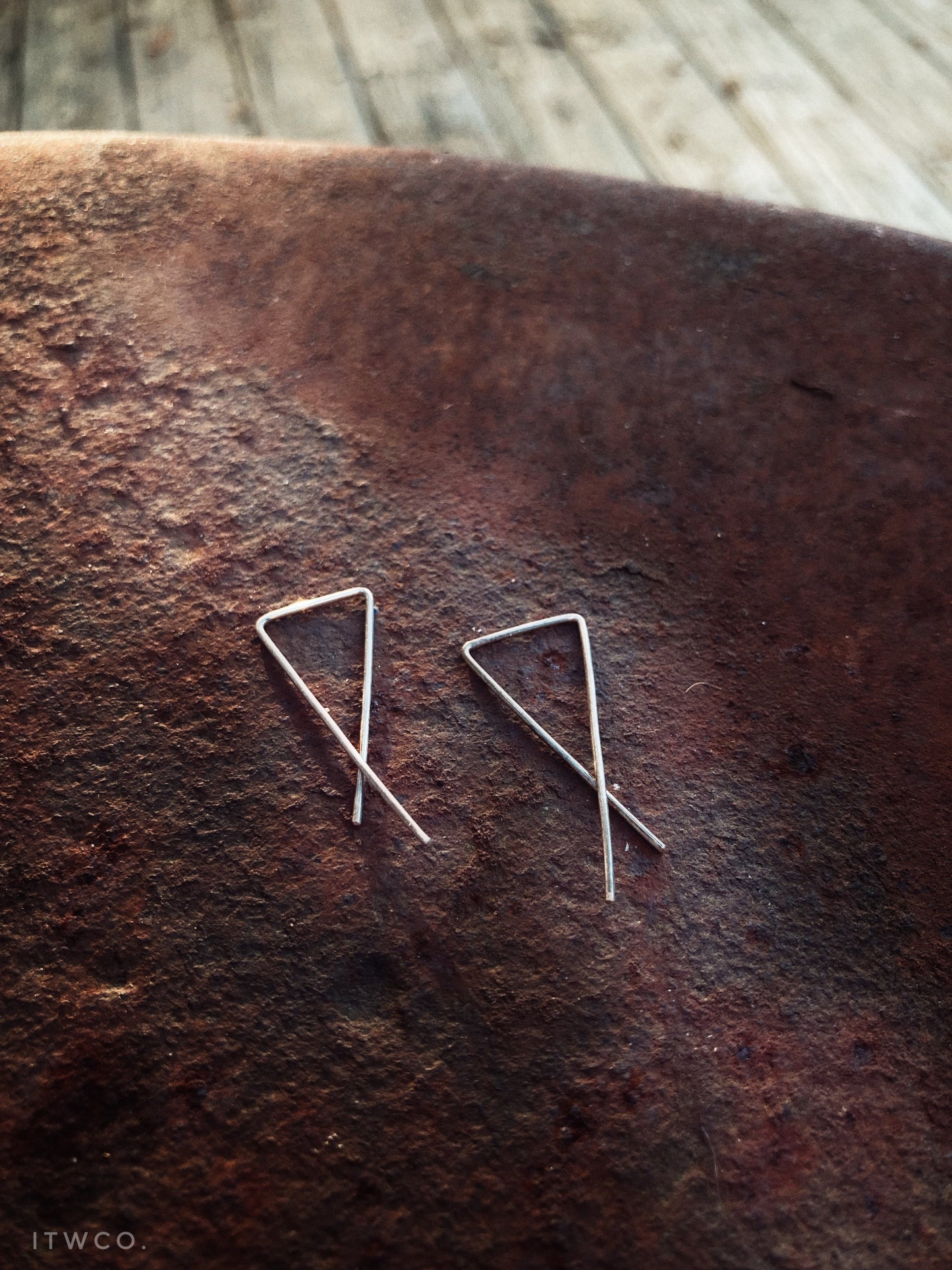 faith threader earrings | round * rts